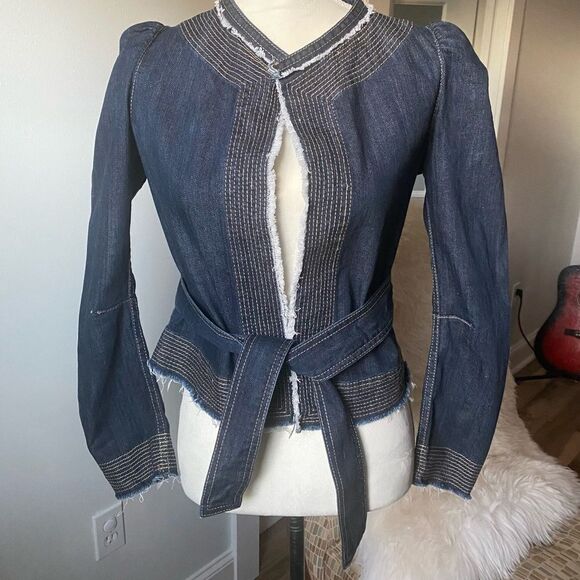 3/$20 BCBGMAXAZRIA Open Belted Denim Jacket - Picture 1 of 6